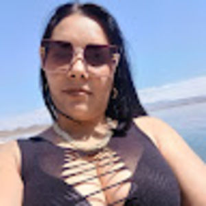 Meet your Posher, Beatriz